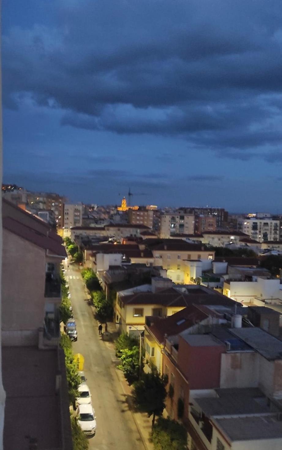 Apartamento Domingo Malaga Luaran gambar